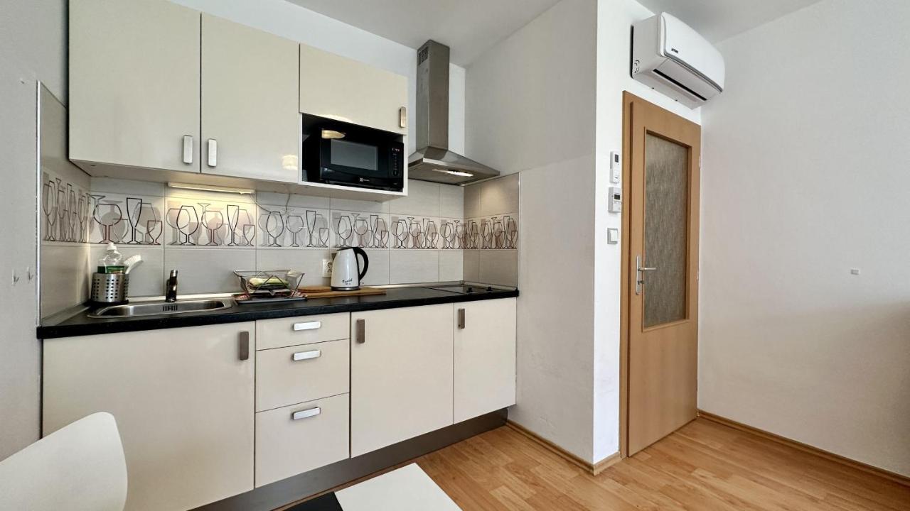Ubytovani Trebon - Apartmany Rozmberk, Svet A Bastyr Zewnętrze zdjęcie