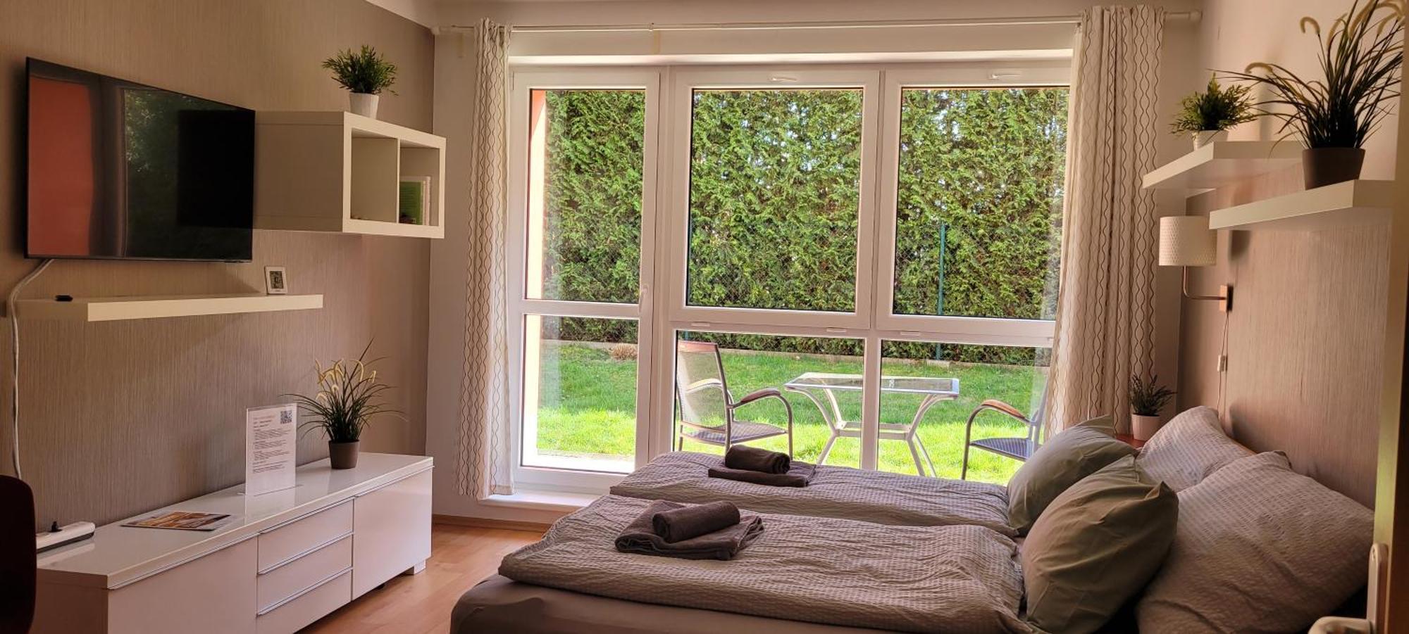 Ubytovani Trebon - Apartmany Rozmberk, Svet A Bastyr Zewnętrze zdjęcie