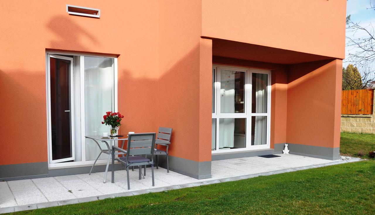 Ubytovani Trebon - Apartmany Rozmberk, Svet A Bastyr Zewnętrze zdjęcie
